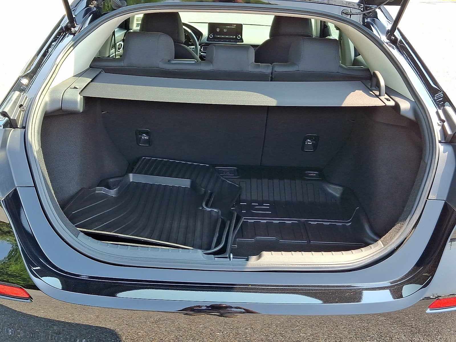 2024 Honda Civic Hatchback LX - Photo 29