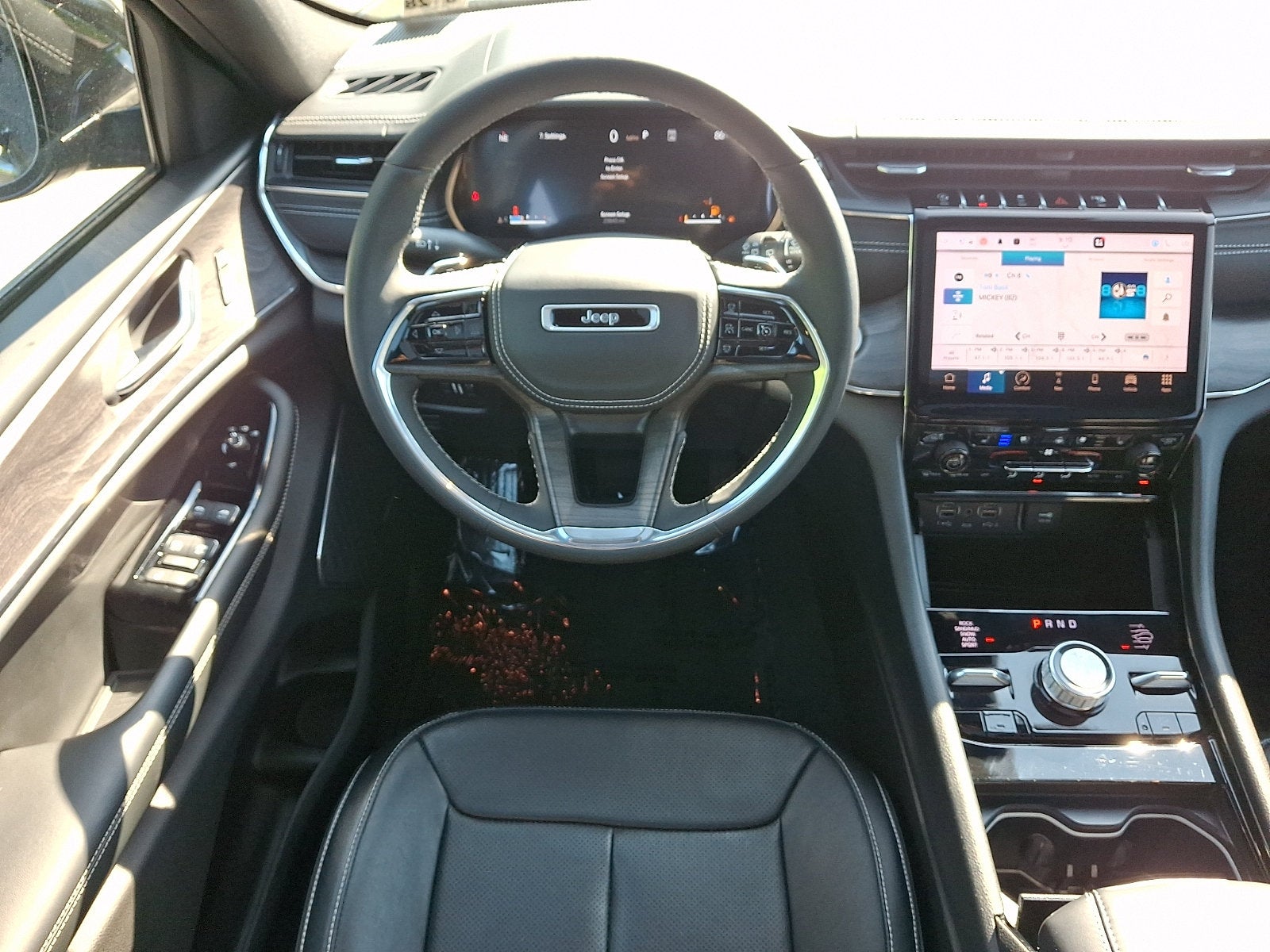 2023 Jeep Grand Cherokee Overland