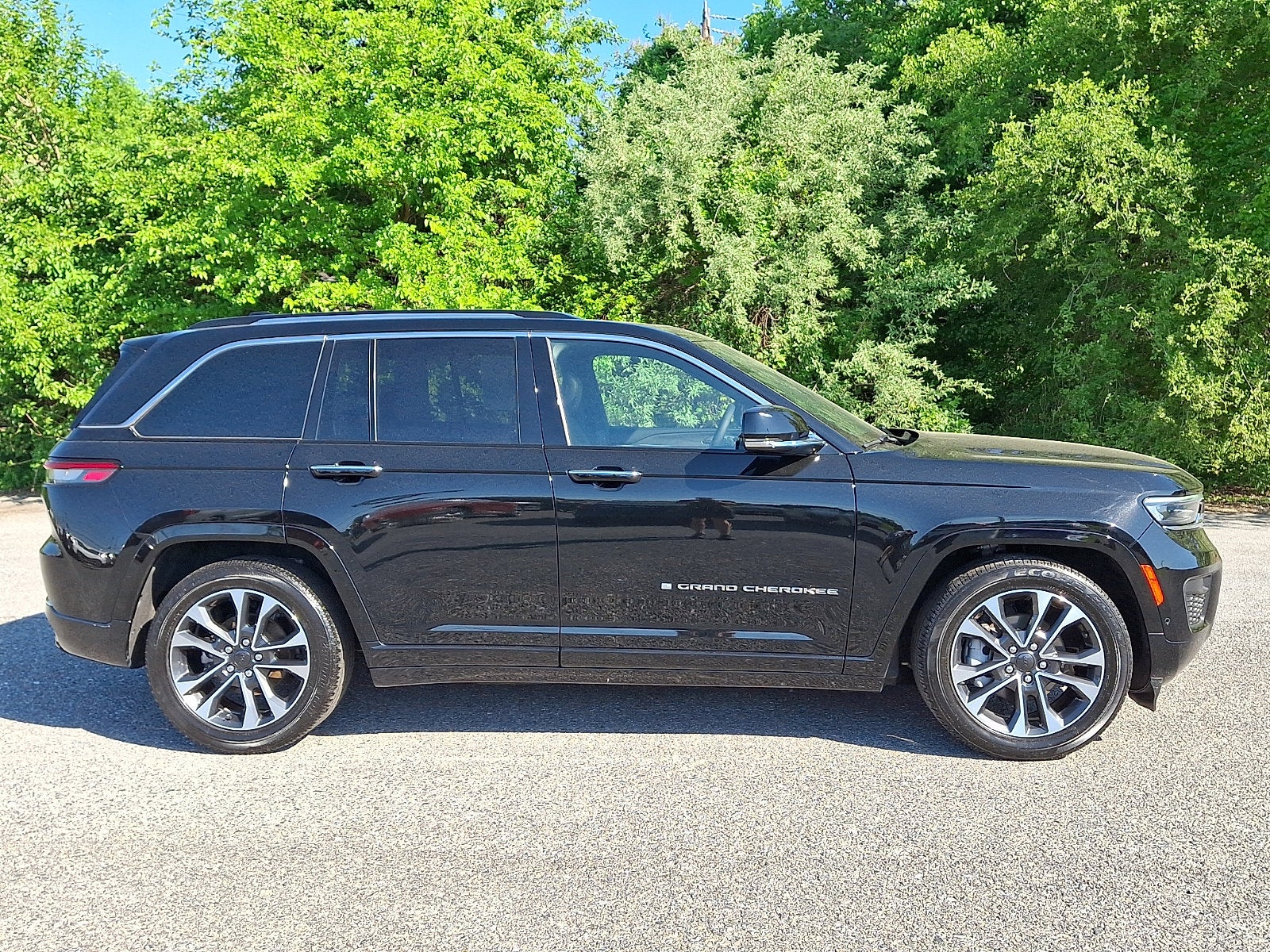 2023 Jeep Grand Cherokee Overland