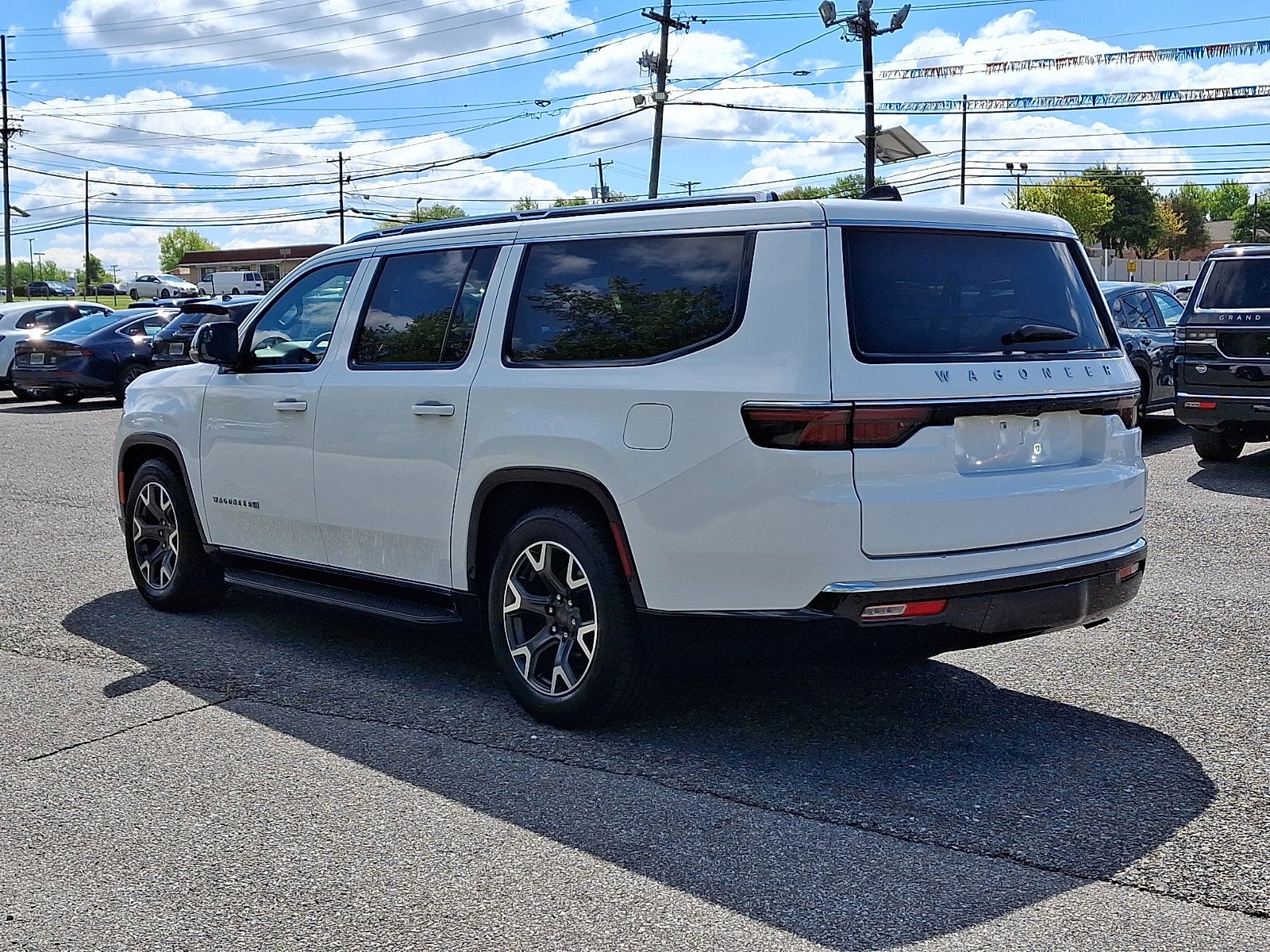 2024 Jeep Wagoneer L Series III