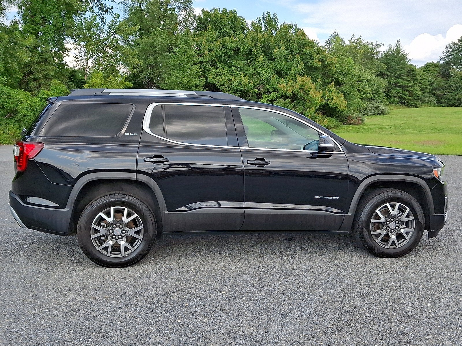 2021 GMC Acadia SLE