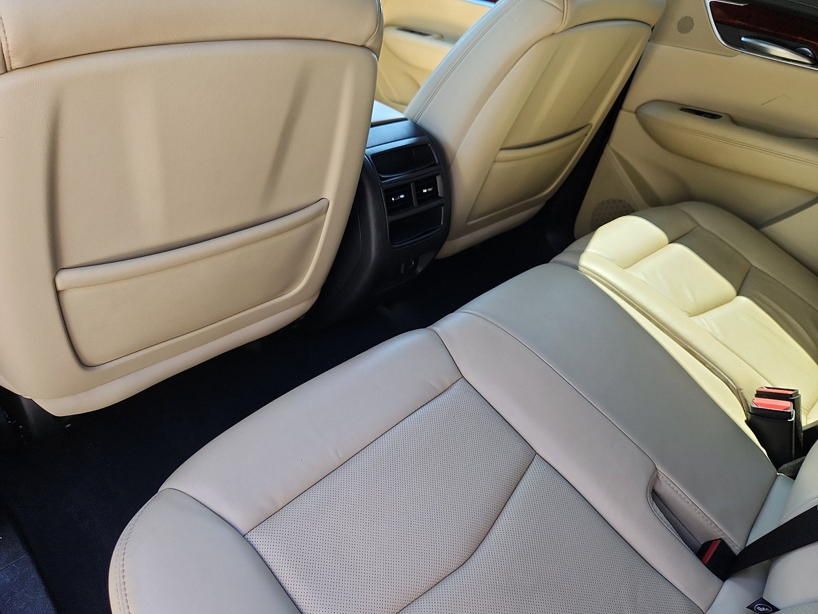 2019 Cadillac XT5 Luxury FWD