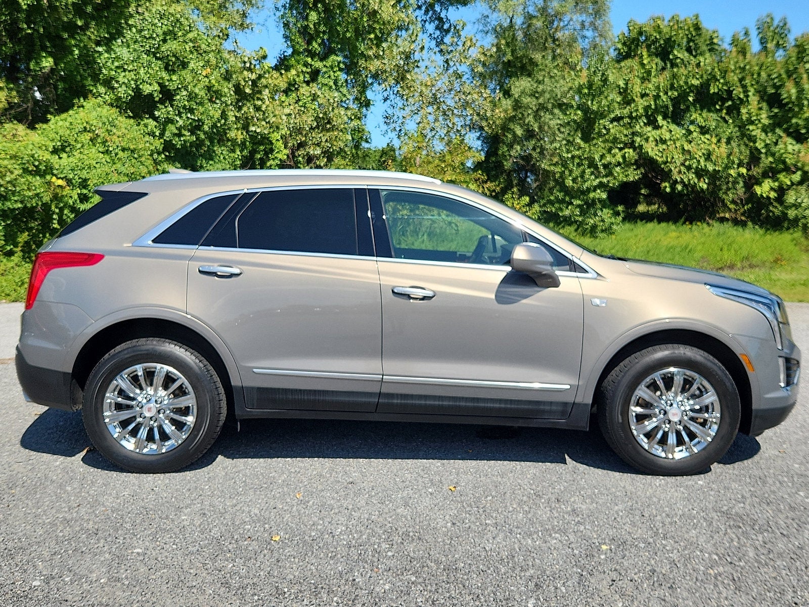 2019 Cadillac XT5 Luxury FWD