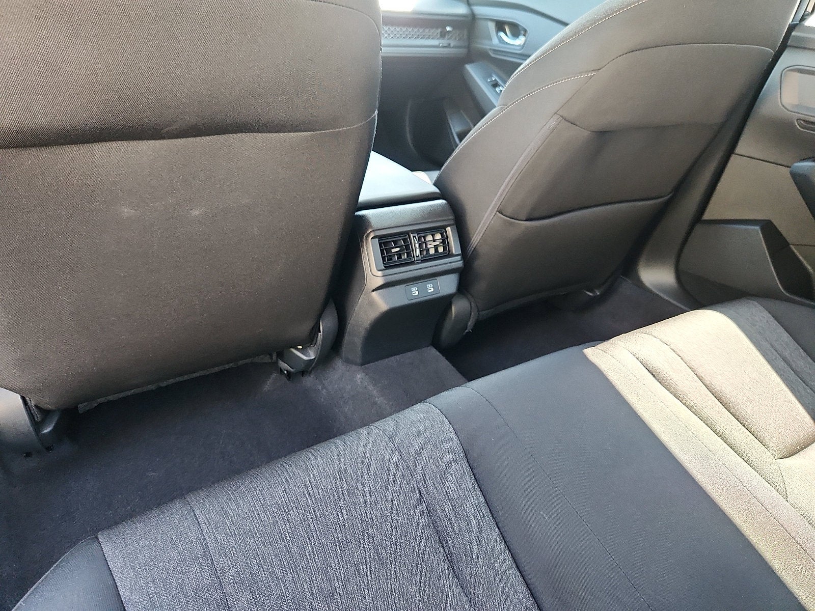 2025 Honda Accord SE - Photo 11