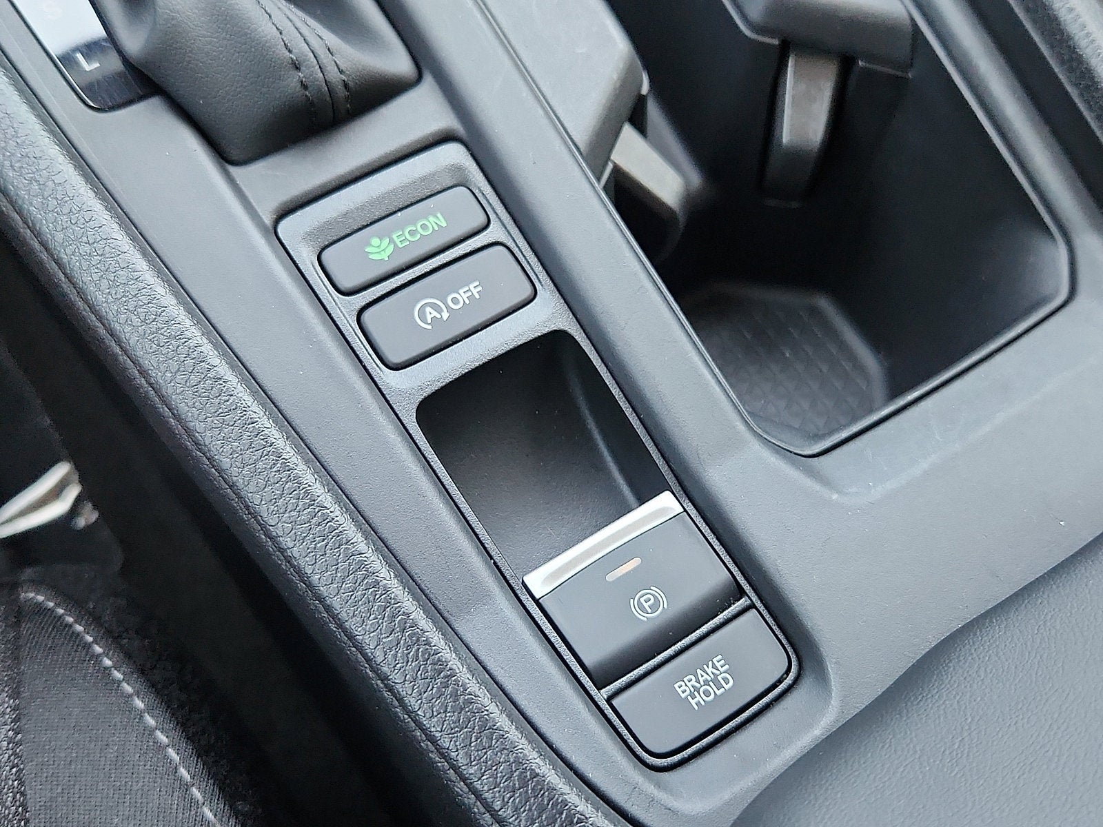 2025 Honda Accord SE - Photo 24