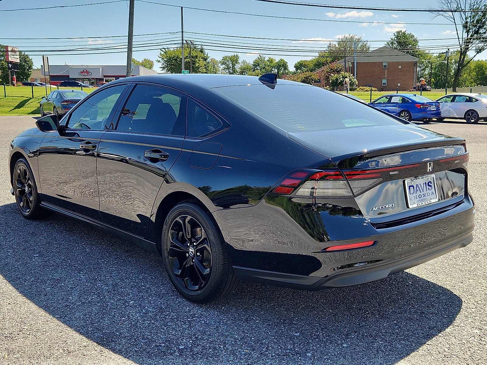 2025 Honda Accord SE - Photo 4