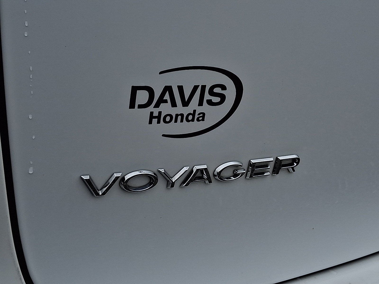 2024 Chrysler Voyager LX
