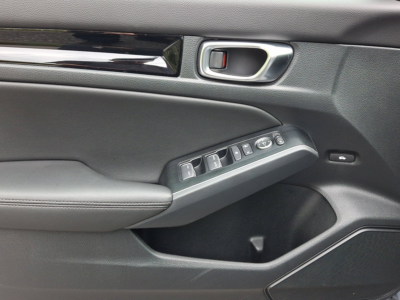 2024 Honda Civic Touring - Photo 12