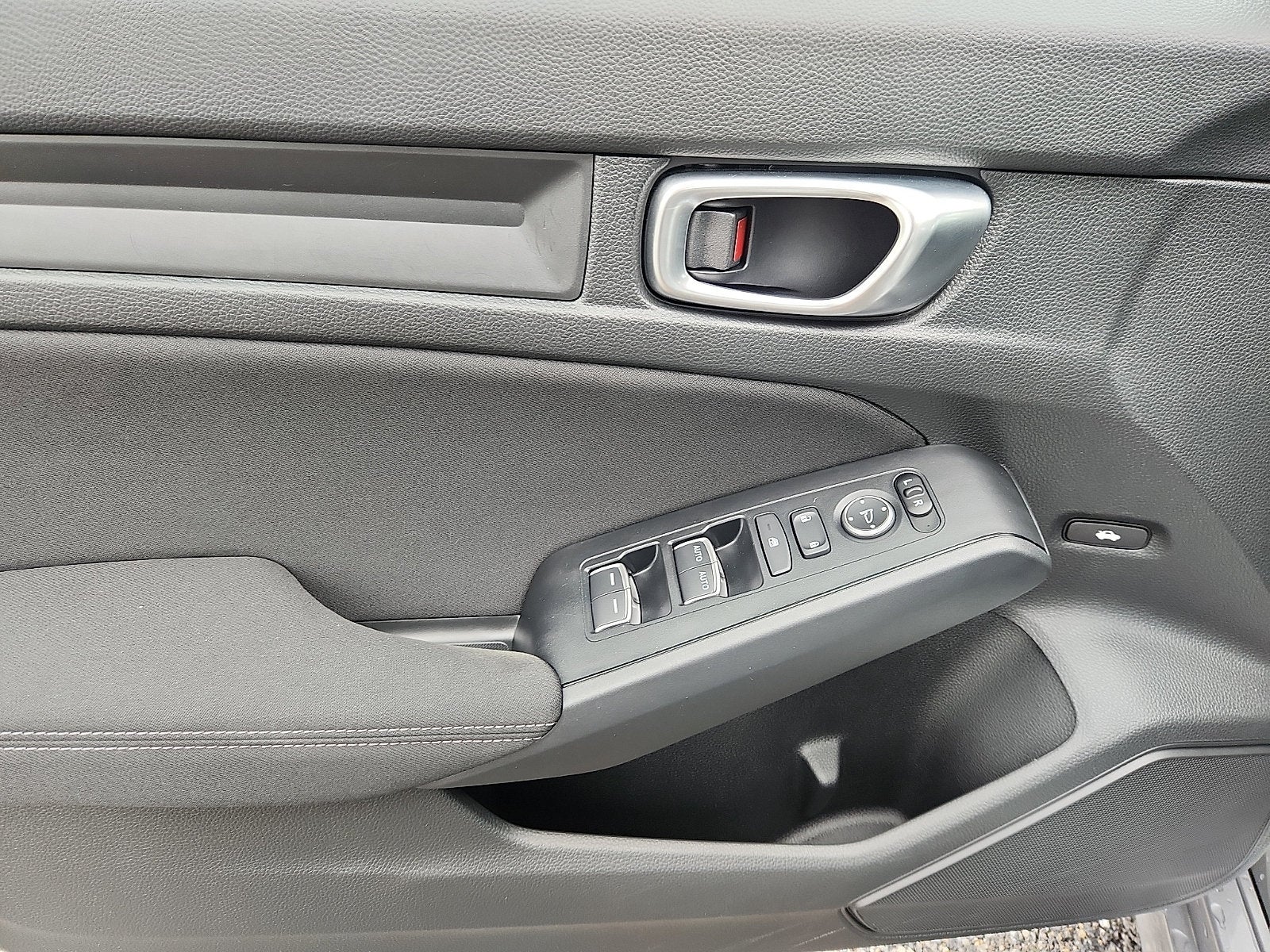 2024 Honda Civic Sport - Photo 14