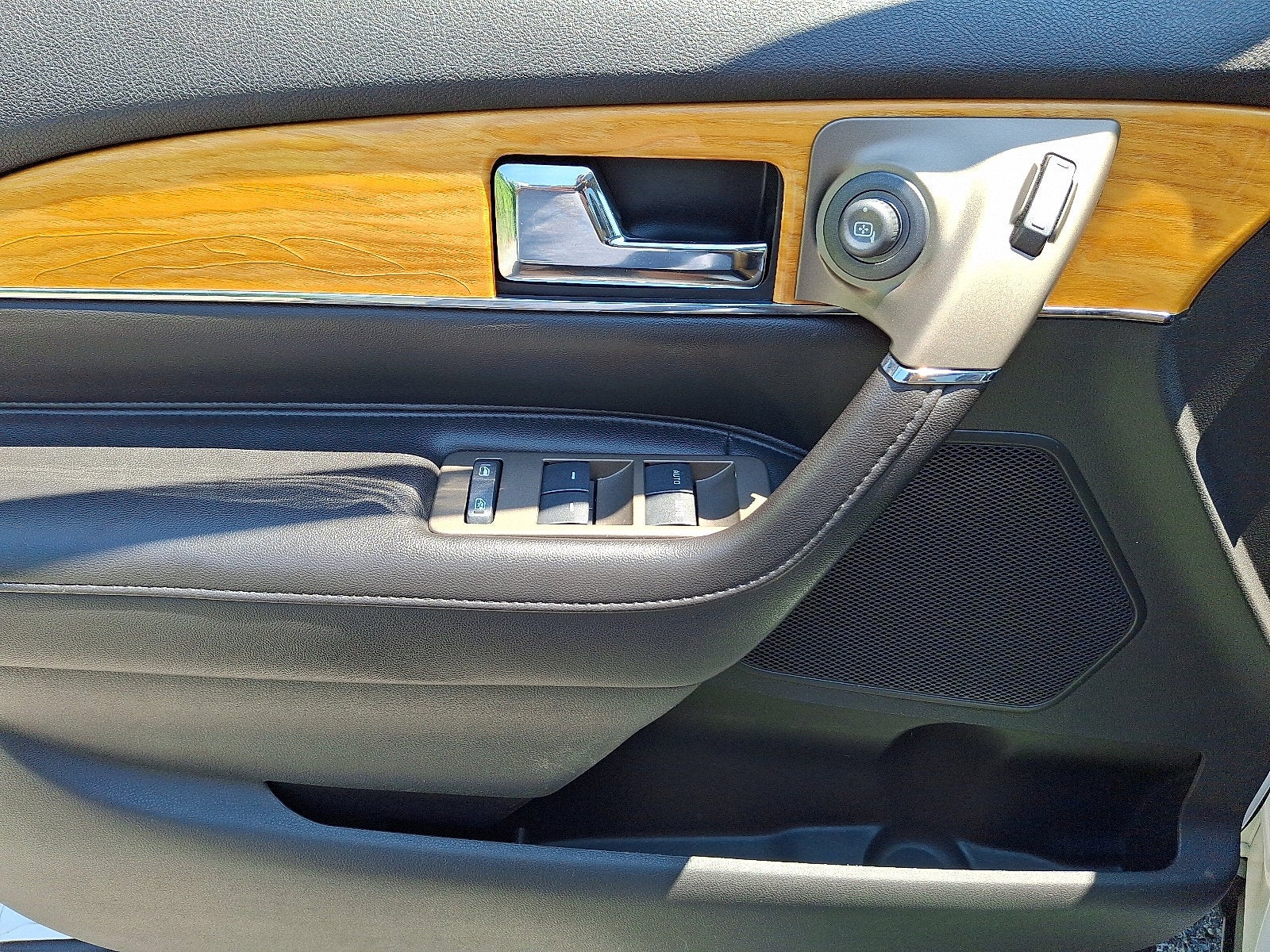 2015 Lincoln MKX AWD 4dr