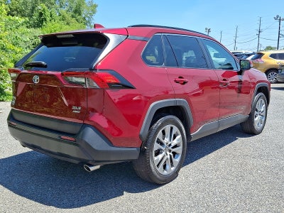 2022 Toyota RAV4 XLE Premium