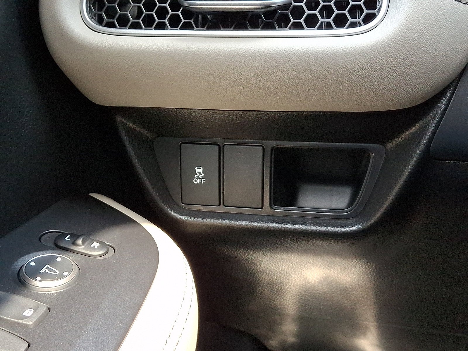 2026 Honda HR-V EX-L - Photo 26