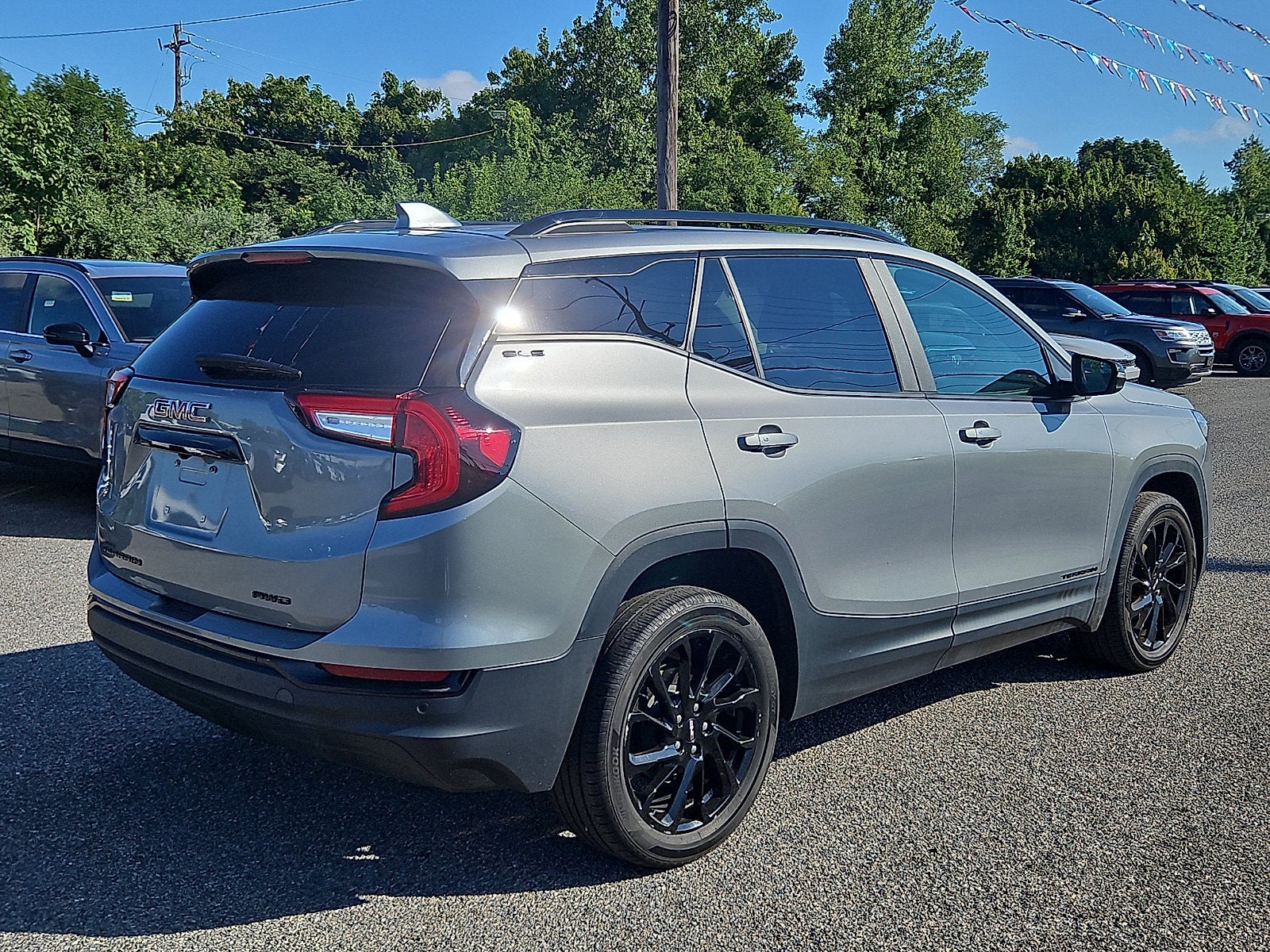 2023 GMC Terrain SLE