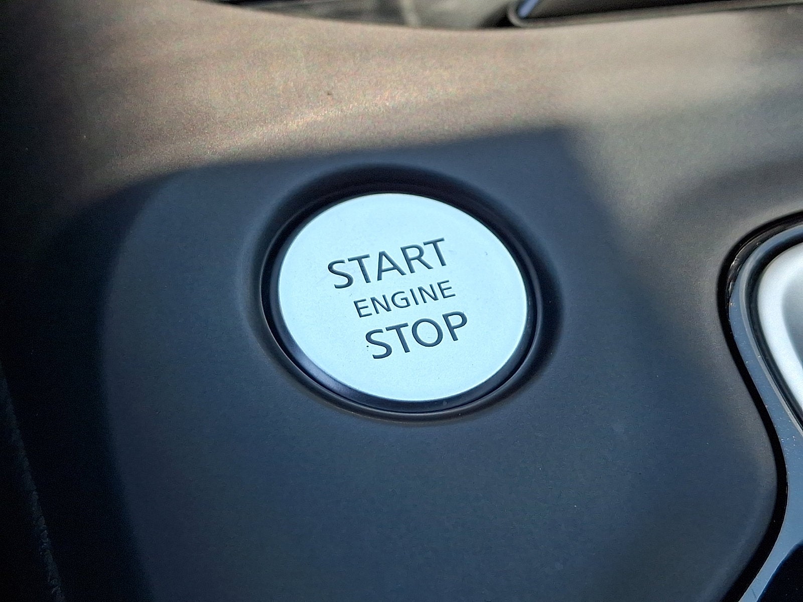 2022 INFINITI QX50 ESSENTIAL