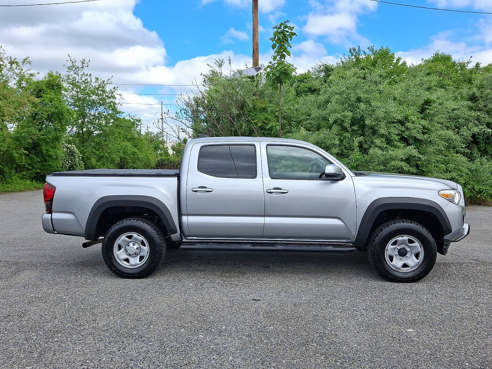 2023 Toyota Tacoma 4WD SR