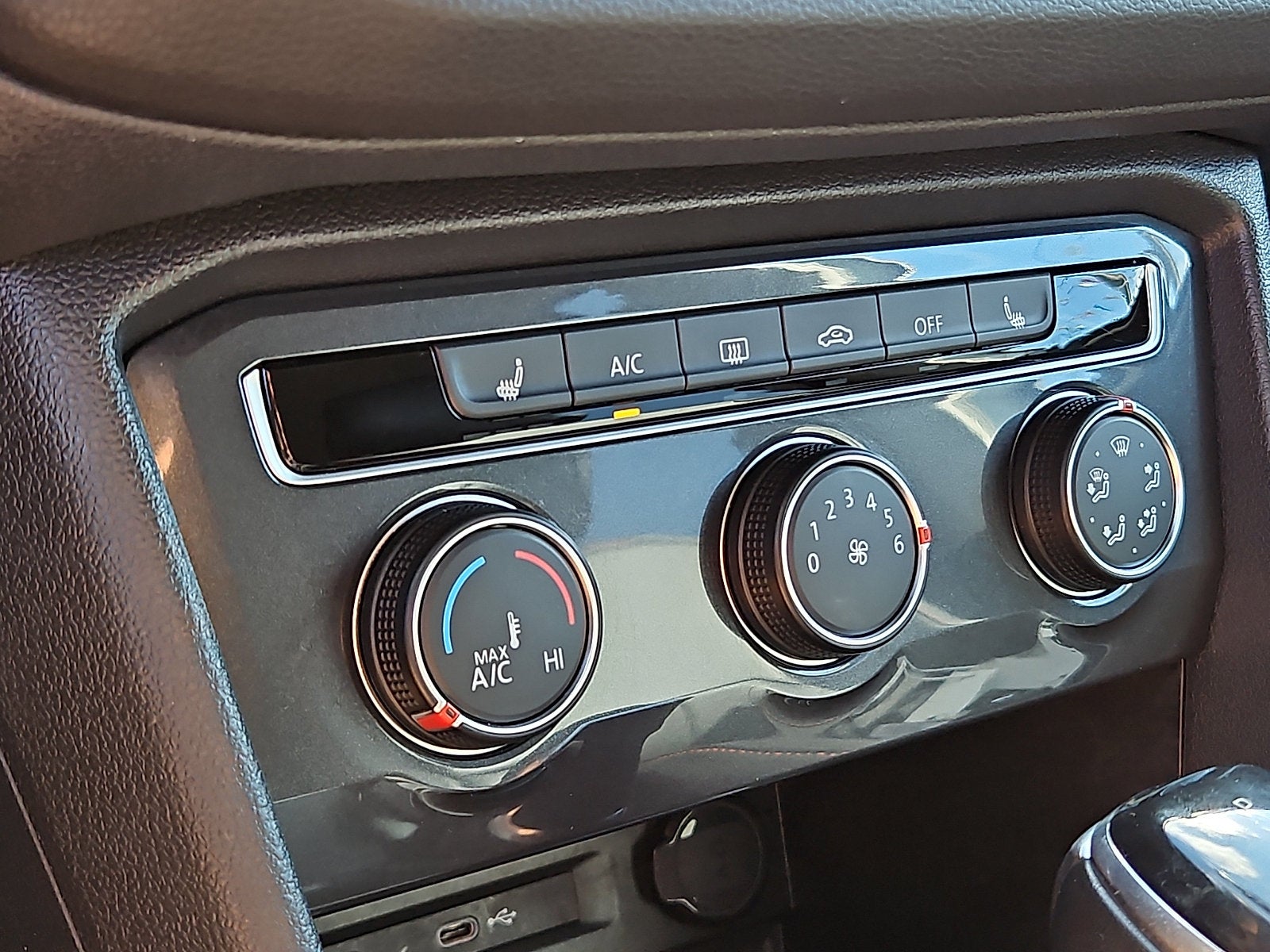 2024 Volkswagen Tiguan Wolfsburg Edition