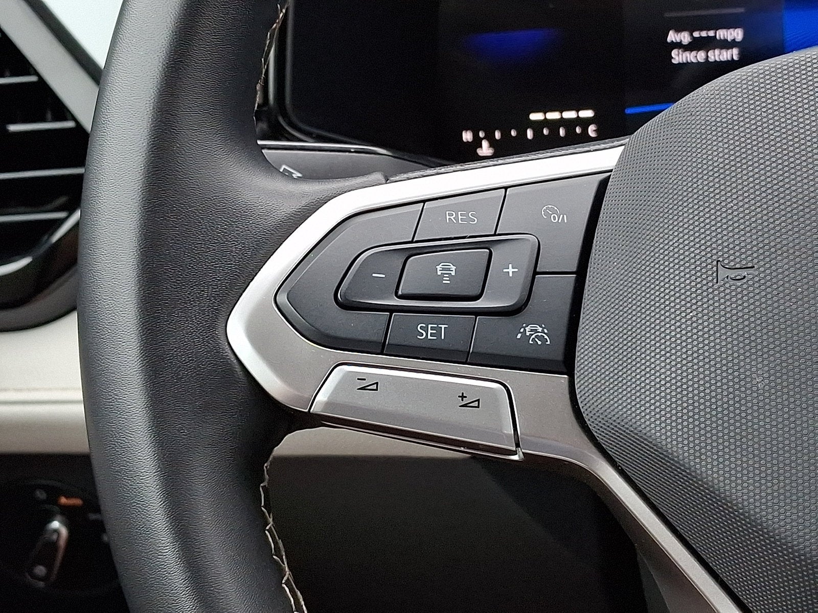 2025 Volkswagen Taos S