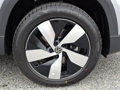 2025 Volkswagen Taos S
