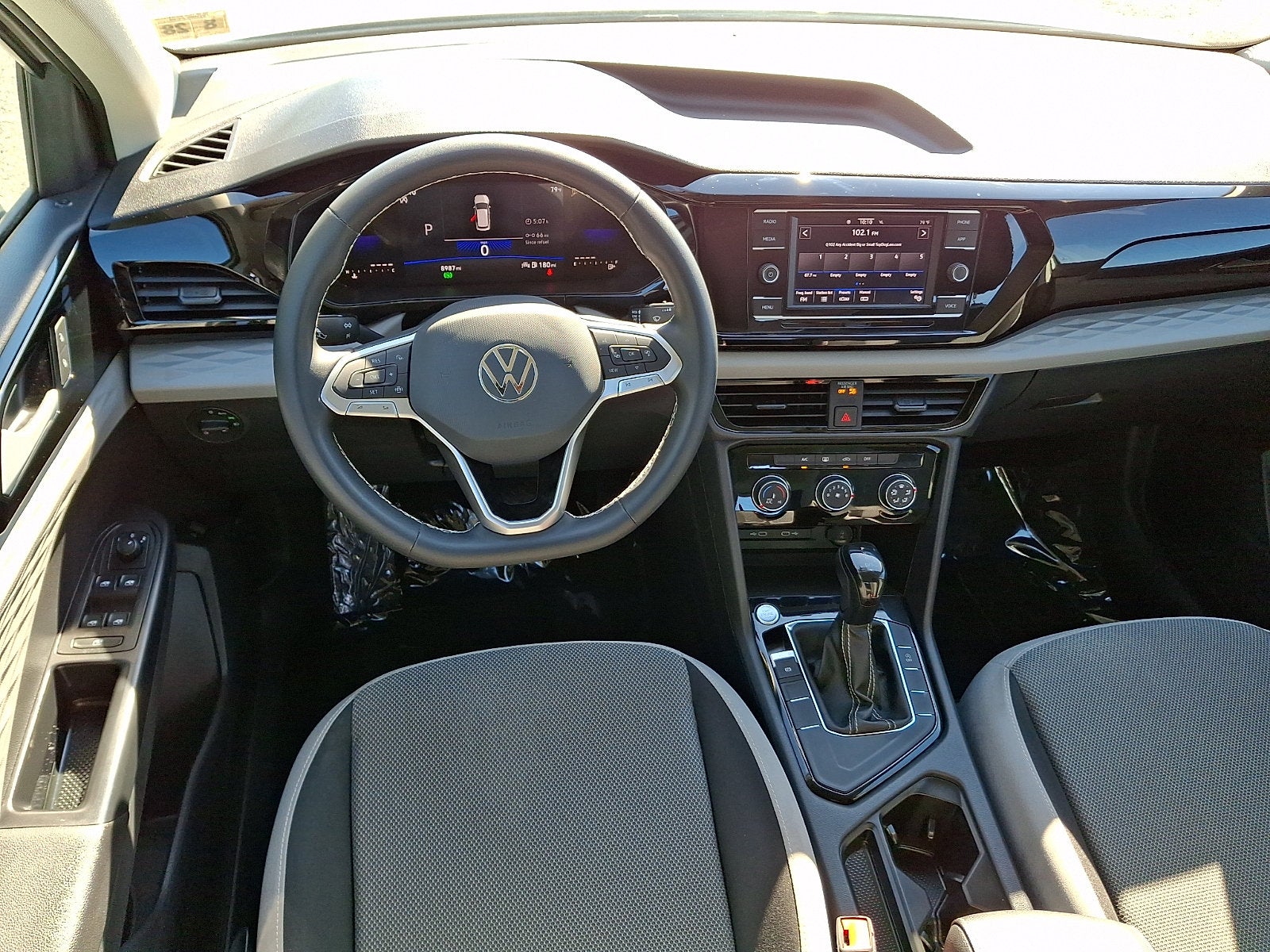 2023 Volkswagen Taos S