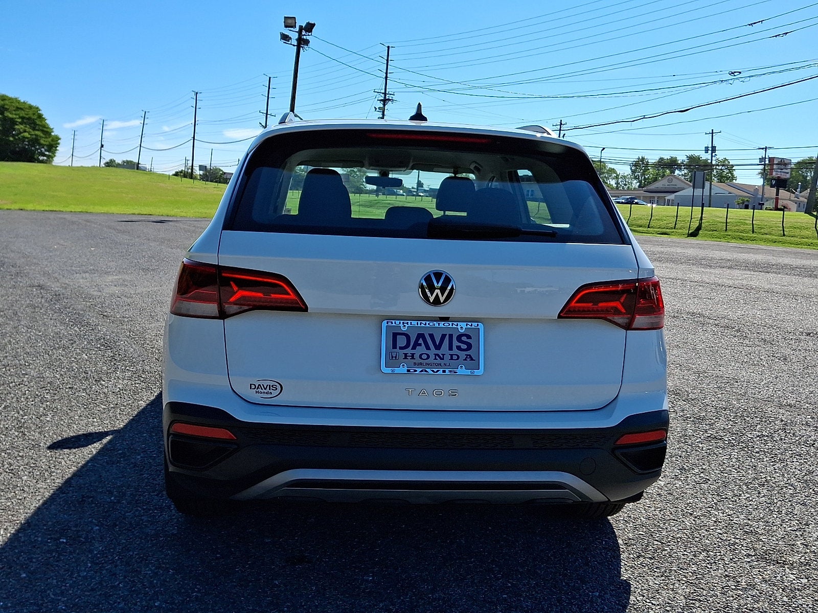 2023 Volkswagen Taos S