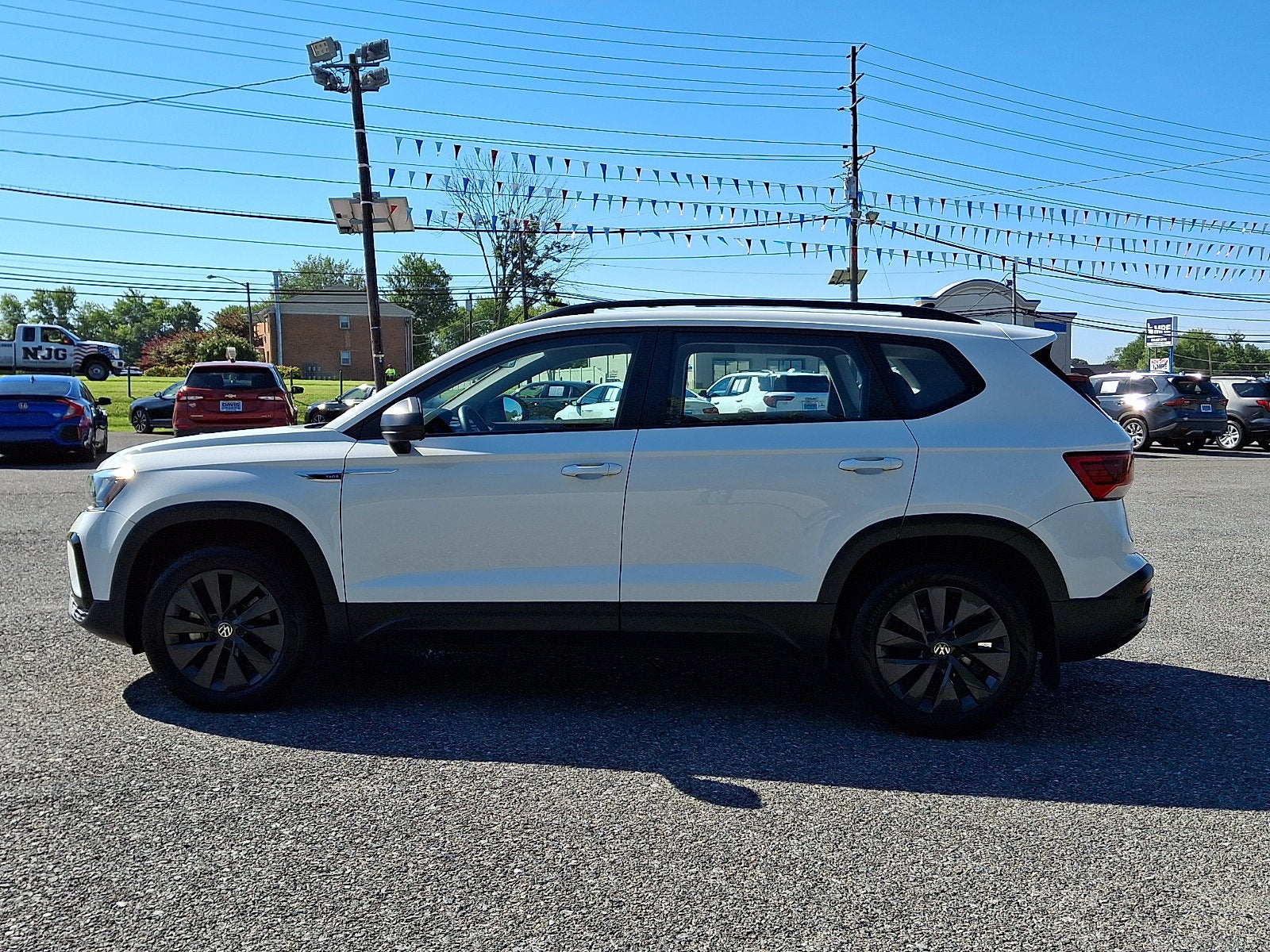 2023 Volkswagen Taos S
