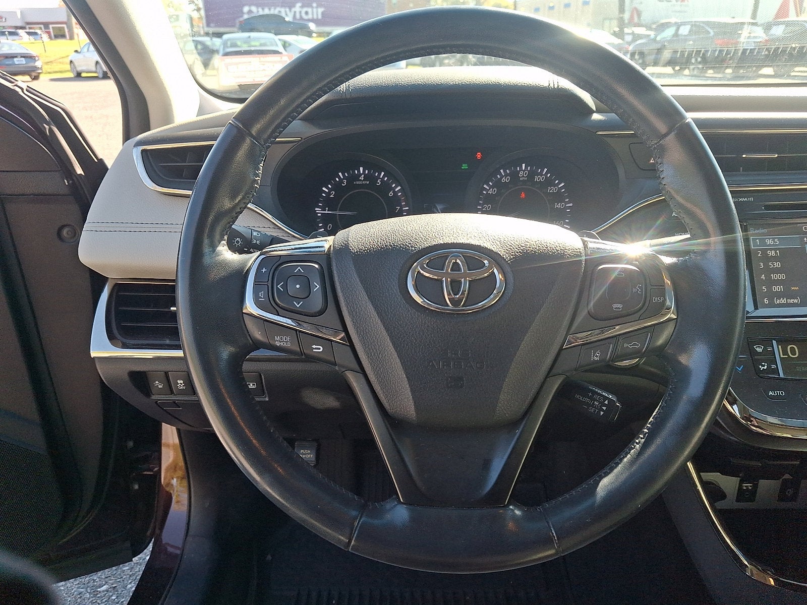 2018 Toyota Avalon XLE
