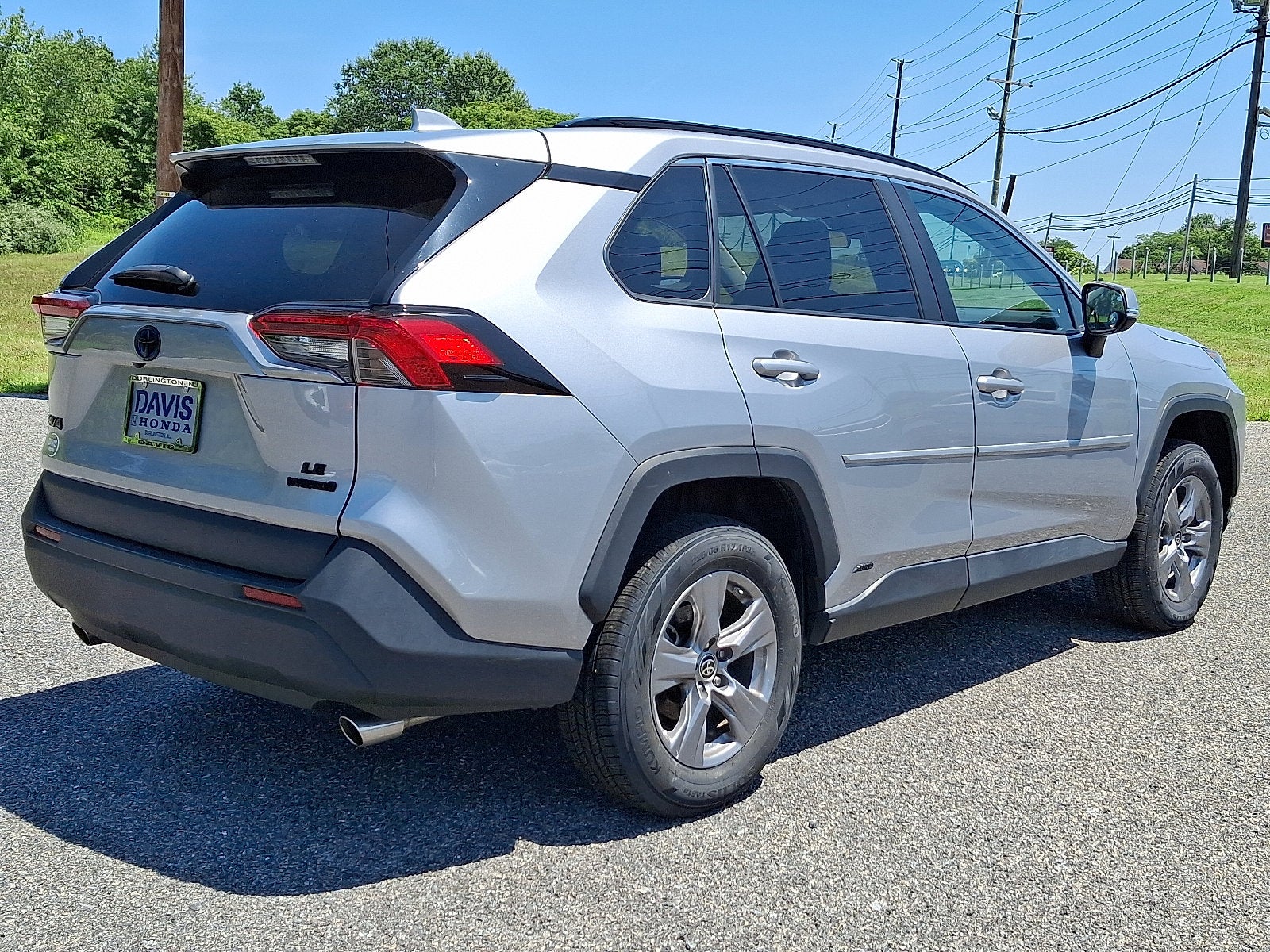 2022 Toyota RAV4 Hybrid LE
