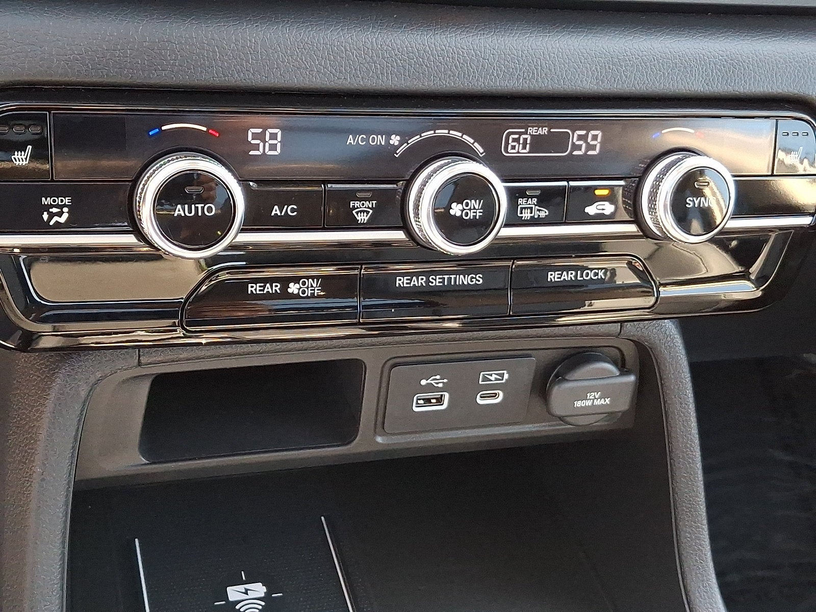 2023 Honda Pilot Touring