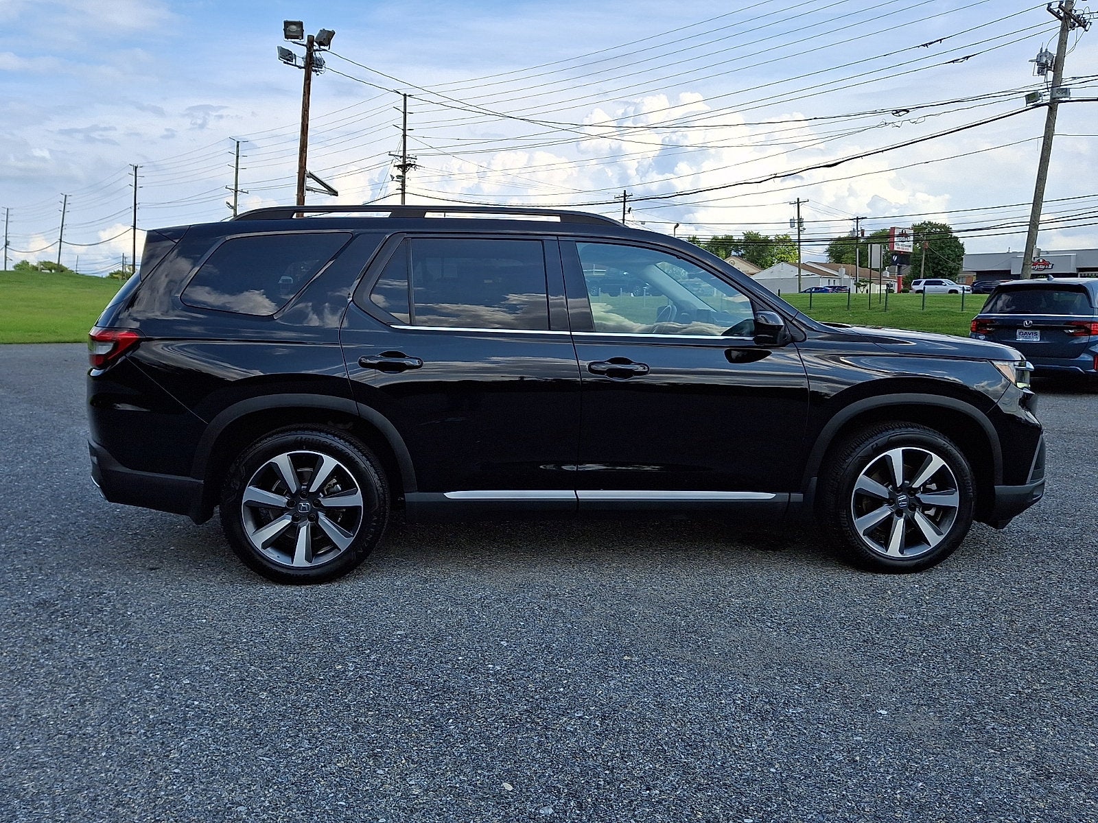 2025 Honda Pilot Touring
