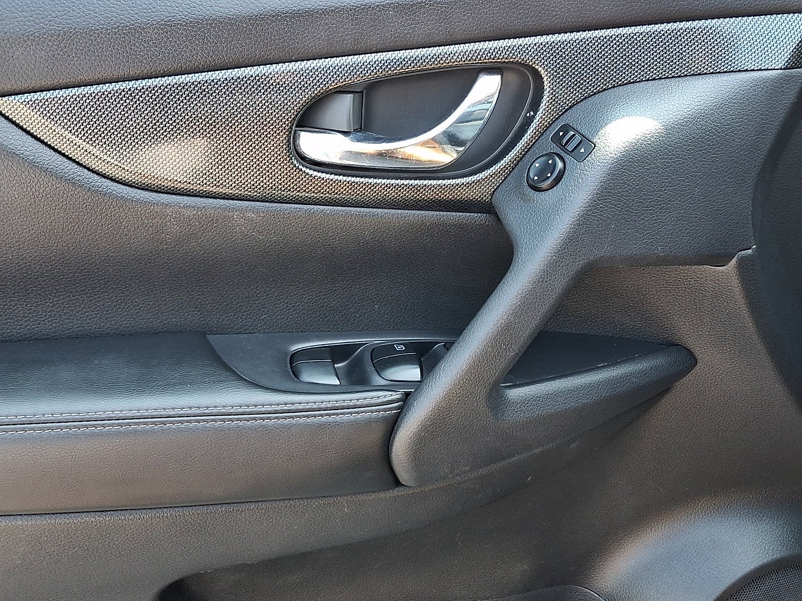 2014 Nissan Rogue SL