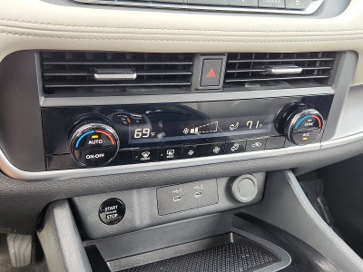 2025 Nissan Rogue SV