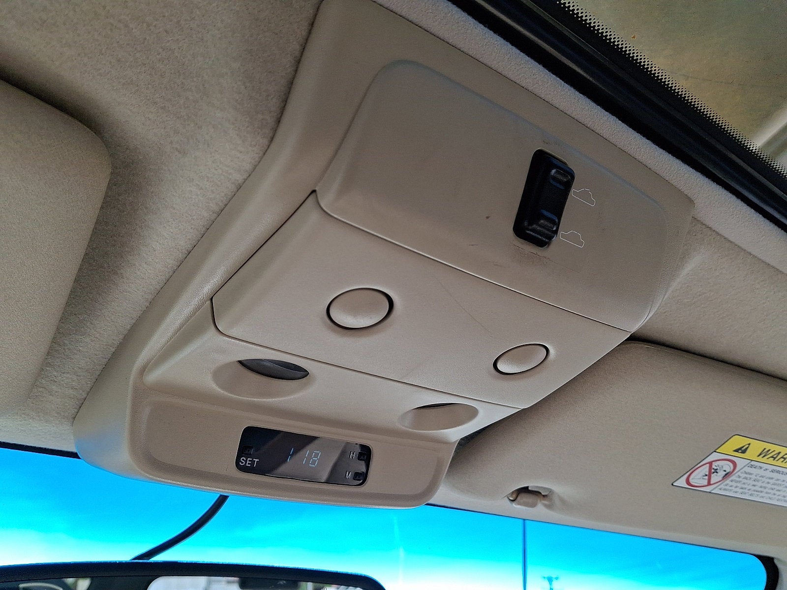 2002 Mitsubishi Montero Sport LTD