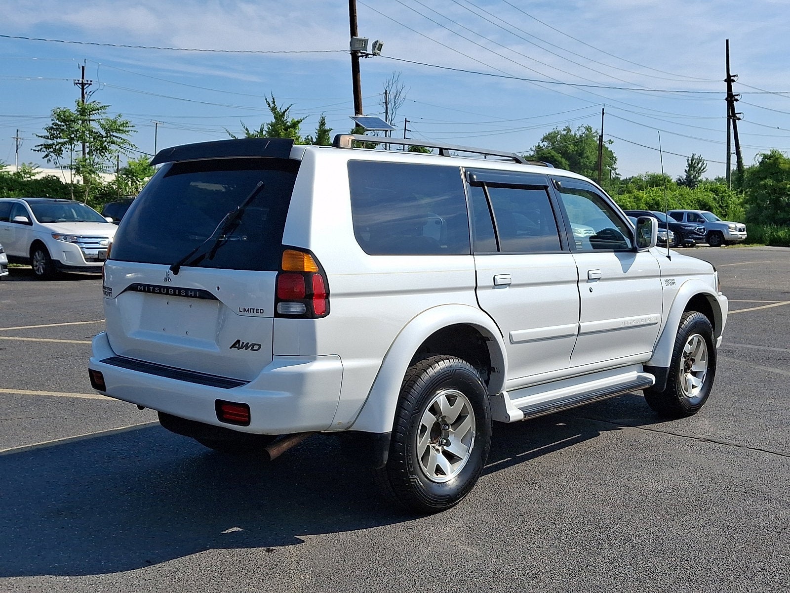 2002 Mitsubishi Montero Sport LTD