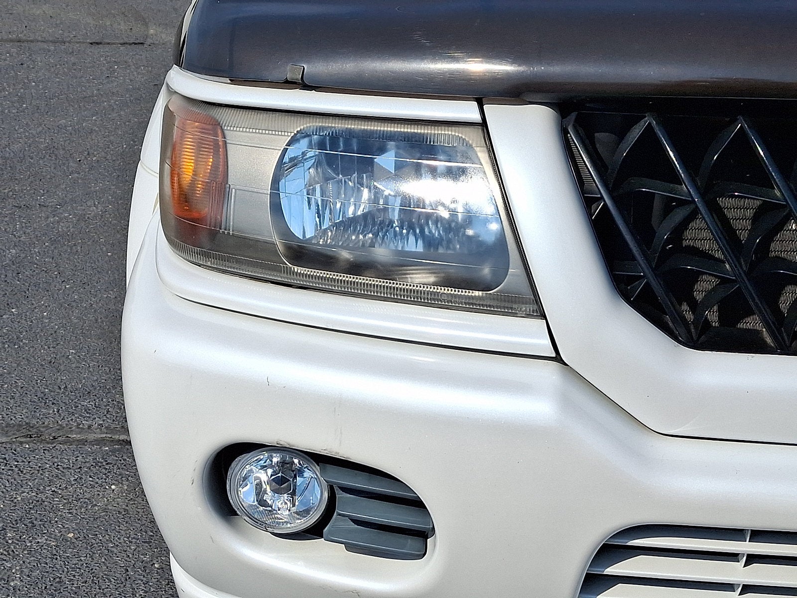 2002 Mitsubishi Montero Sport LTD