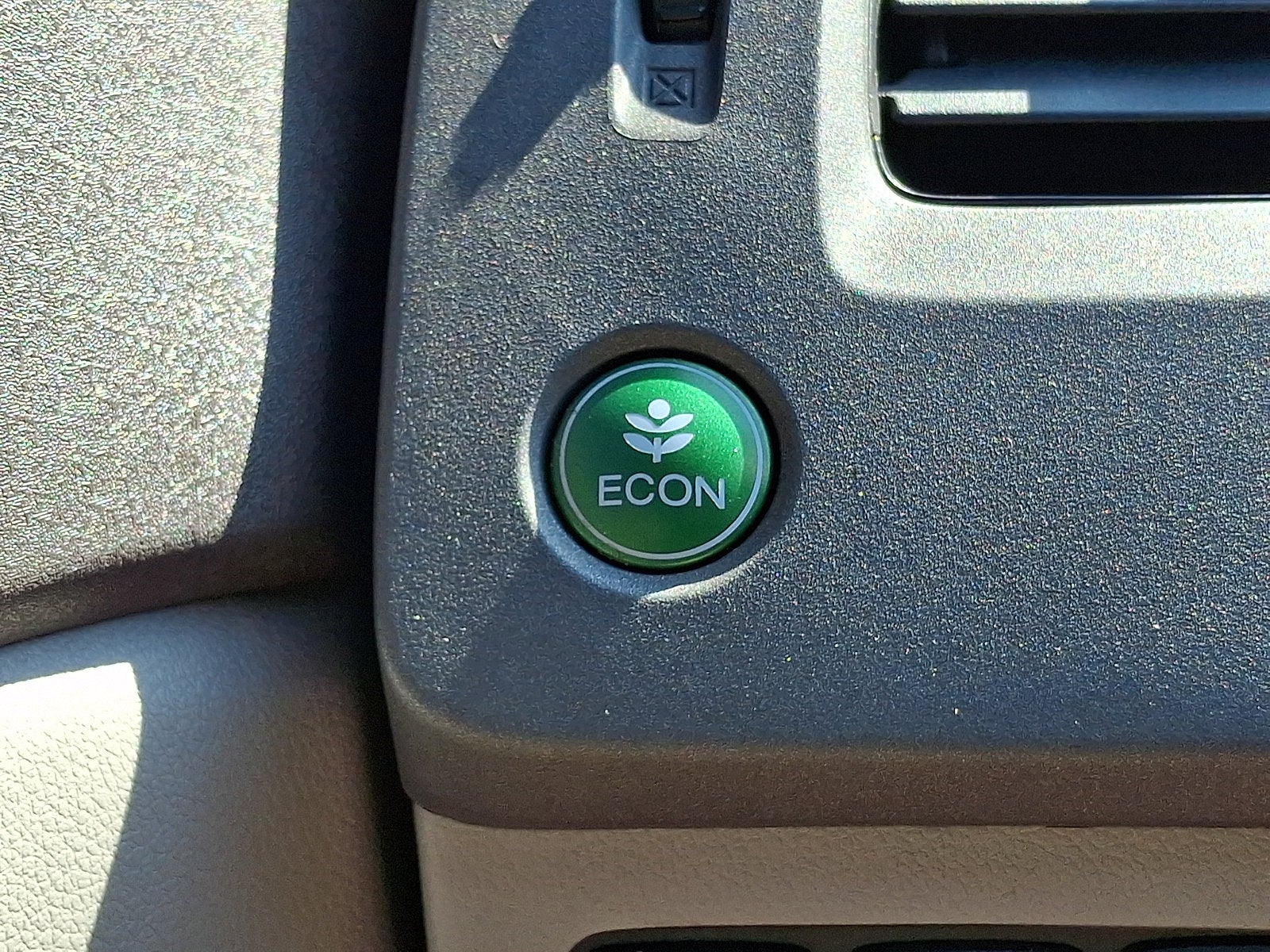 2012 Honda Civic 4dr Sdn L4 CVT