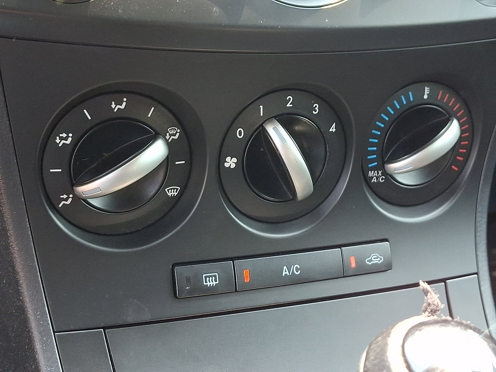 2012 Mazda Mazda3 s Touring