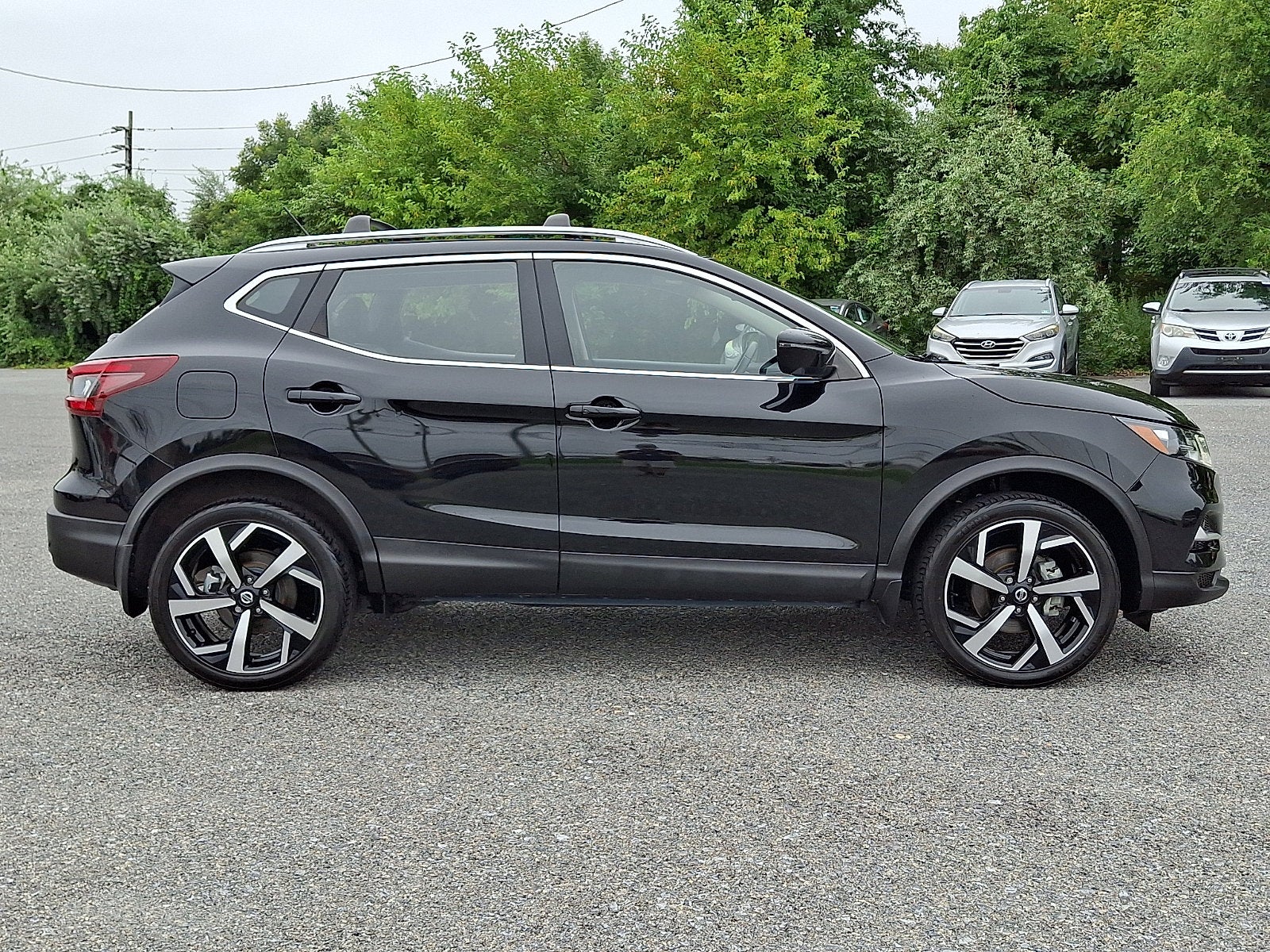 2021 Nissan Rogue Sport SL