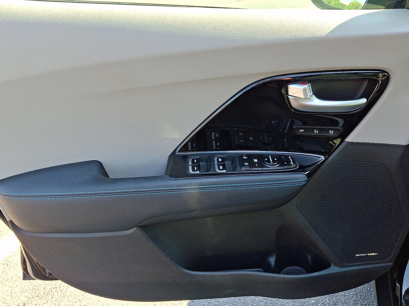 2017 Kia Niro Touring